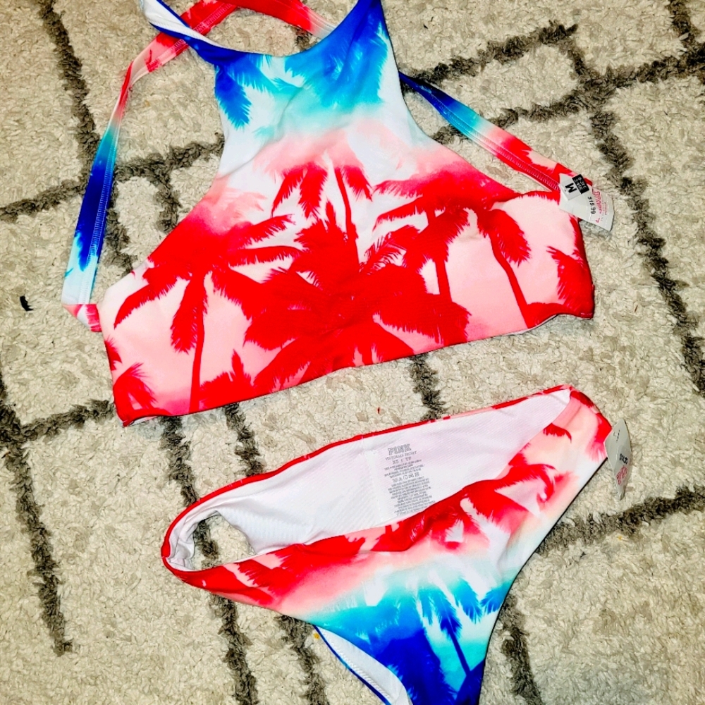 Bikinis 👙👙
